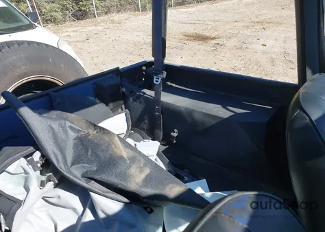 1995 Jeep Wrangler / Yj S/Rio Grande z USA, uszkodzony, nr VIN 1J4FY19P9SP303808